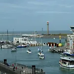 Appartement Cousteau - Terras, Zeezicht, Marina Ostende