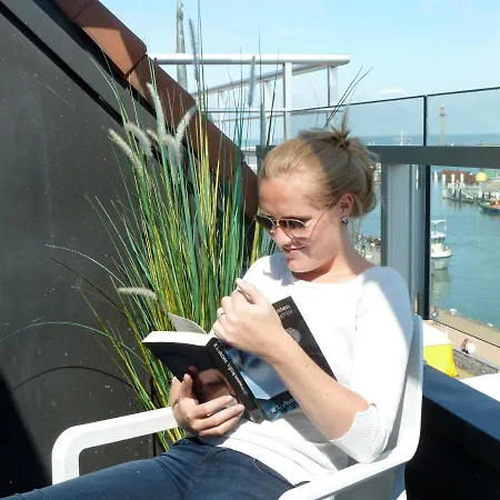 Cousteau - Terras, zicht op zee en marina, centraal op Visserskaai - 2 slaapkamers *
