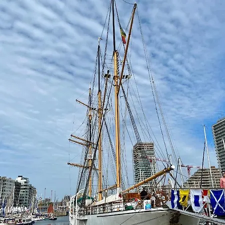 Cousteau - Terras, Zeezicht, Marina Ostende
