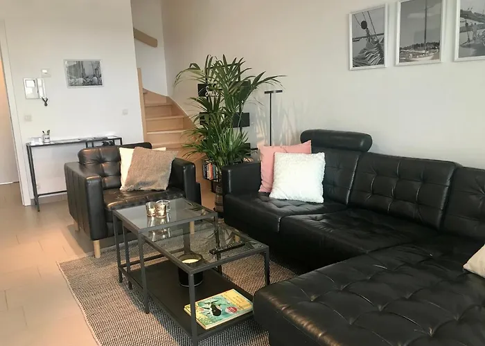 Cousteau - Terras, Zeezicht, Marina