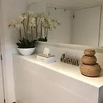 Cousteau - Terras, Zeezicht, Marina Apartment *
