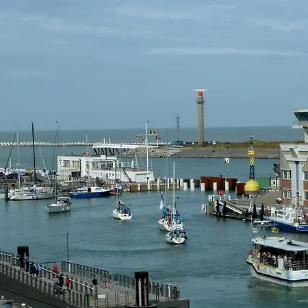 Appartamento Cousteau - Terras, Zeezicht, Marina Ostenda